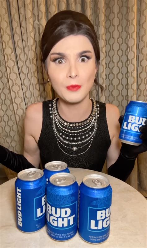 The Dylan Mulvaney and Bud Light Fiasco: Everything。